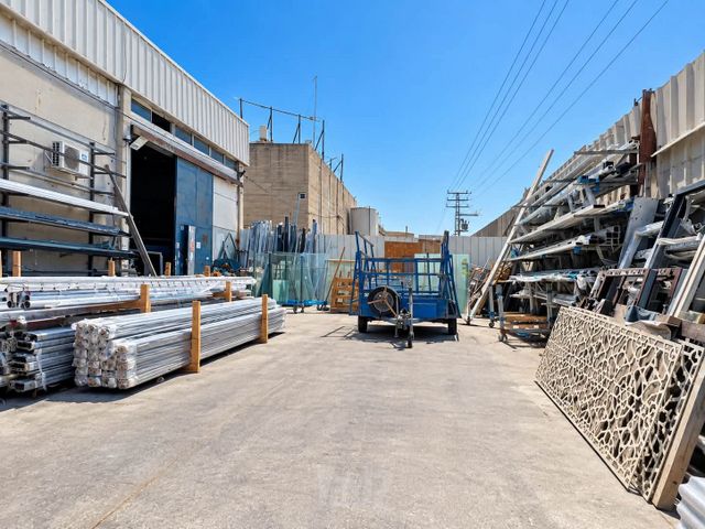 אזור תעשיה קרית ביאליק, אזור תעשיה צור שלום