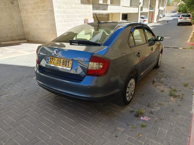מודעת רכב סקודה ראפיד