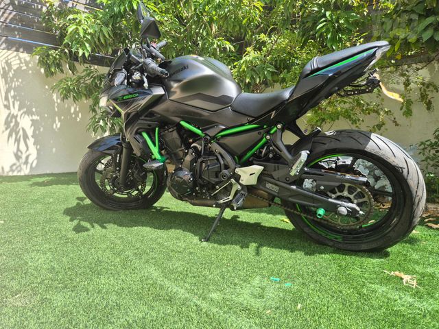 מודעת רכב קאוואסאקי Z650 abs