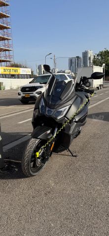 מודעת רכב סאן יאנג ג'וירייד 300 16