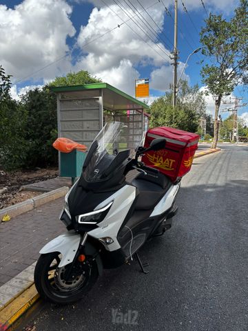 מודעת רכב סאן יאנג ג'וי-מקס 250