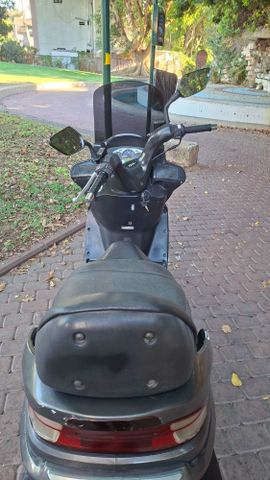 מודעת רכב סאן יאנג ג'וי רייד 125