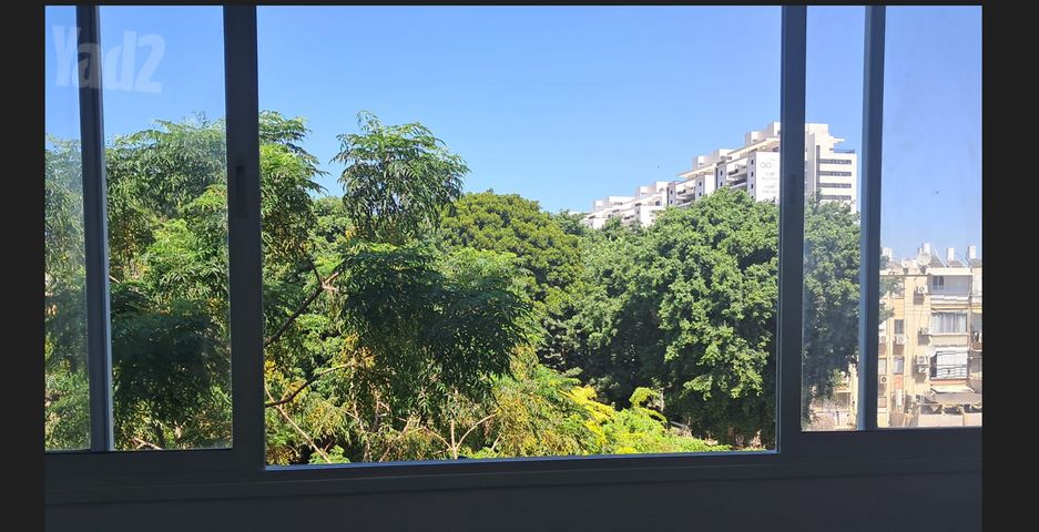 הגיחון 15