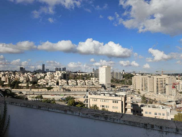 אליעזרי 11