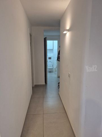אלוף הניצחון 16