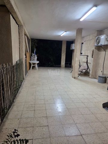רחבעם זאבי 4