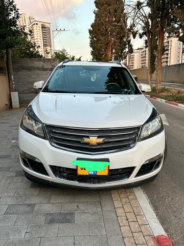 מודעת רכב שברולט טראוורס