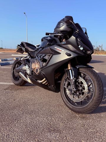 מודעת רכב הונדה CBR650R