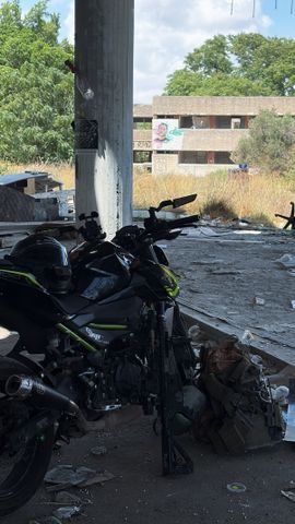 מודעת רכב קאוואסאקי Z400