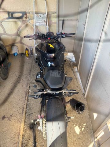 מודעת רכב קאוואסאקי Z900