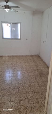 אהבת ציון 33