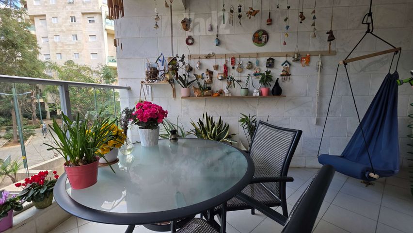 Petah Tikva, Israel 7