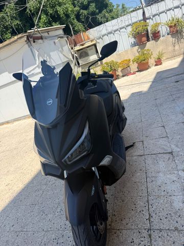 מודעת רכב סאן יאנג ג'וי-מקס Z-250