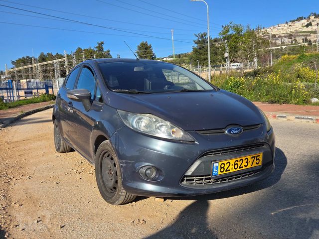 מודעת רכב פורד פיאסטה