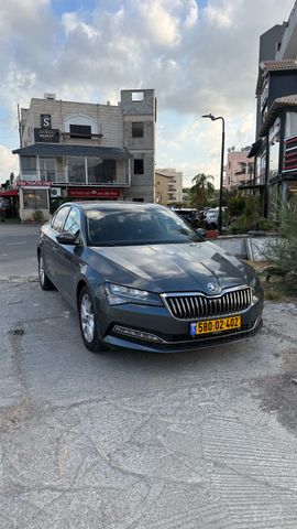 מודעת רכב סקודה סופרב