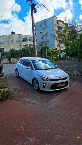 מודעת רכב קיה ריו