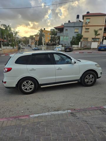 מודעת רכב יונדאי סנטה פה