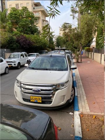 מודעת רכב פורד אדג'