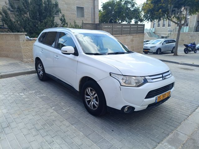 מודעת רכב מיצובישי אאוטלנדר