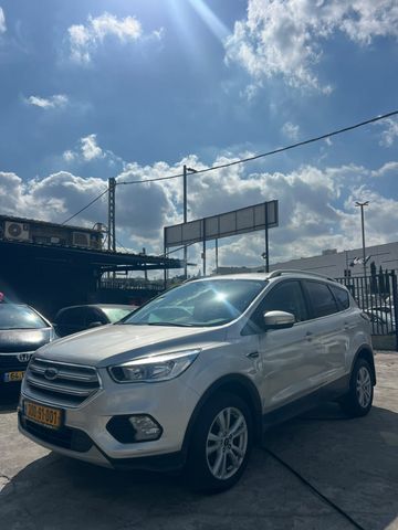 מודעת רכב פורד קוגה