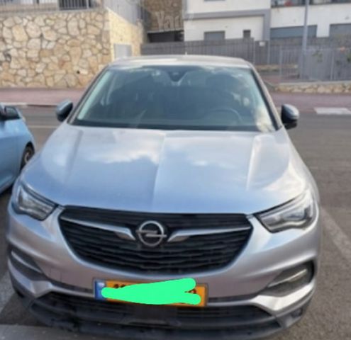 מודעת רכב אופל גרנדלנד
