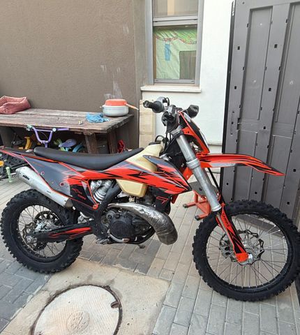 מודעת רכב KTM Enduro EXC 300