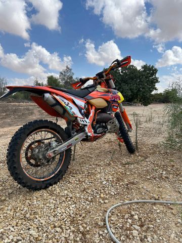 מודעת רכב KTM Enduro EXC 125