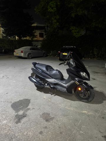 מודעת רכב קימקו Downtown 350i TCS