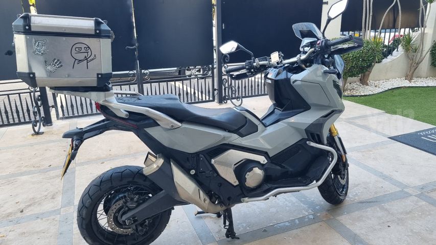 מודעת רכב הונדה X-ADV750