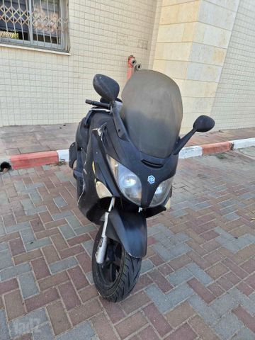מודעת רכב פיאג'ו X-Evo 250