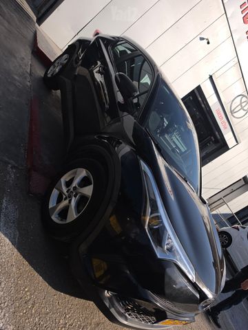 מודעת רכב טויוטה C-HR 1