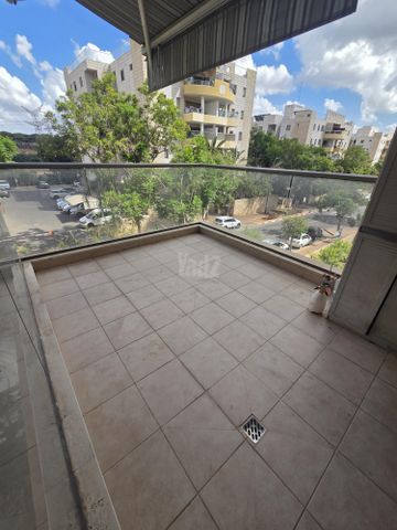 האימהות 11
