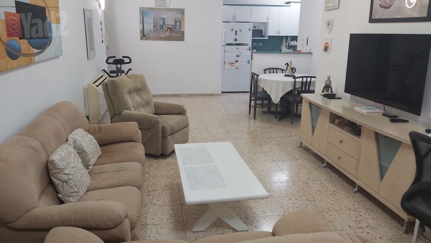 נעמן 6
