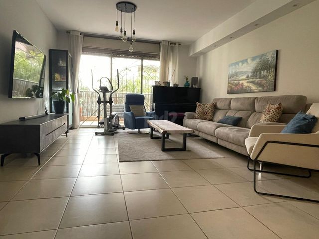 Petah Tikva, Israel 2