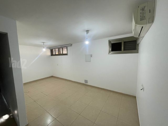 Petah Tikva, Israel 3