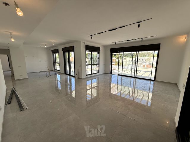 Herzliya, Israel 2