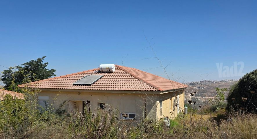 יצהר 1