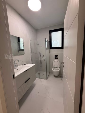 Petah Tikva, Israel 5
