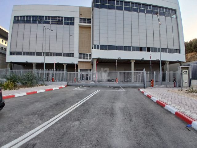 מבני תעשיה, בית שמש