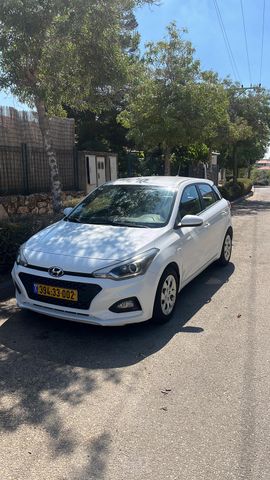 מודעת רכב יונדאי i20