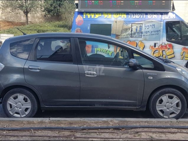 מודעת רכב הונדה ג'אז