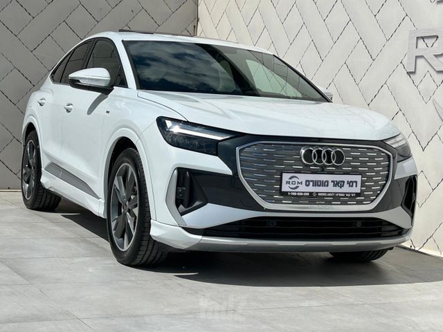 מודעת רכב אאודי Q4 e-tron