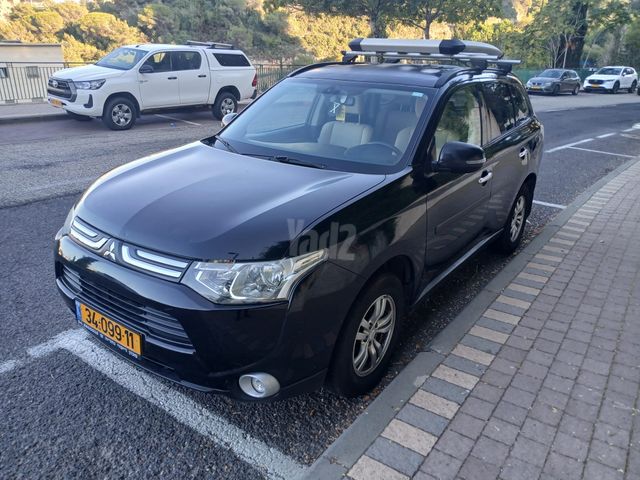 מודעת רכב מיצובישי אאוטלנדר