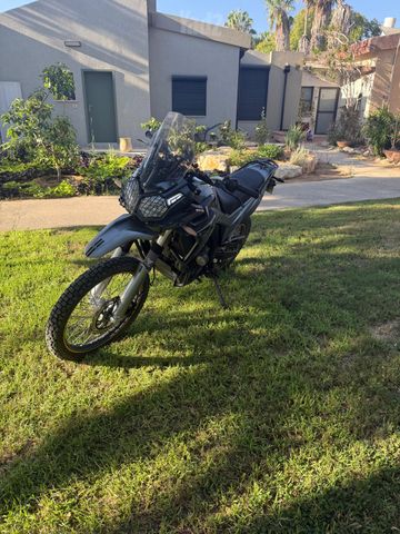 מודעת רכב Voge Rally 300