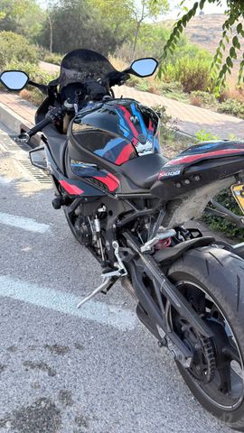 מודעת רכב ב.מ.וו S1000RR