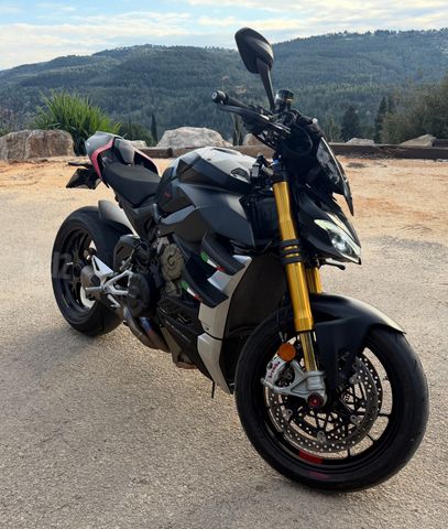 מודעת רכב דוקאטי סטריטפייטר V4s