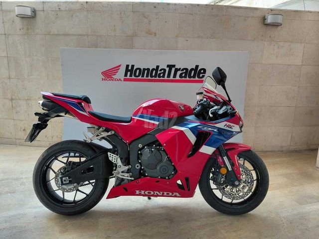 מודעת רכב הונדה CBR600RR