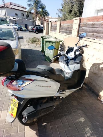 מודעת רכב סאן יאנג מקסים 600