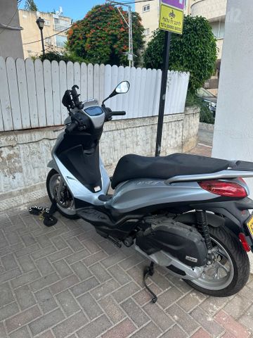 מודעת רכב פיאג'ו MEDELY 125