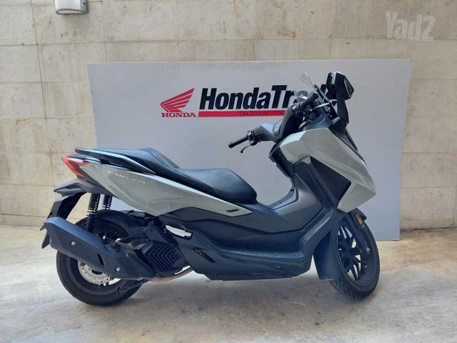 מודעת רכב הונדה FORZA125